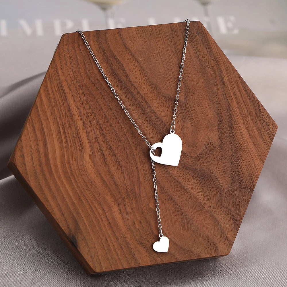 Colliers en acier inoxydable avec pendentifs en forme de cœur, chaînes et breloques, ras-de-cou tendance pour femmes, bijoux de mariage et cadeaux pour jeunes filles