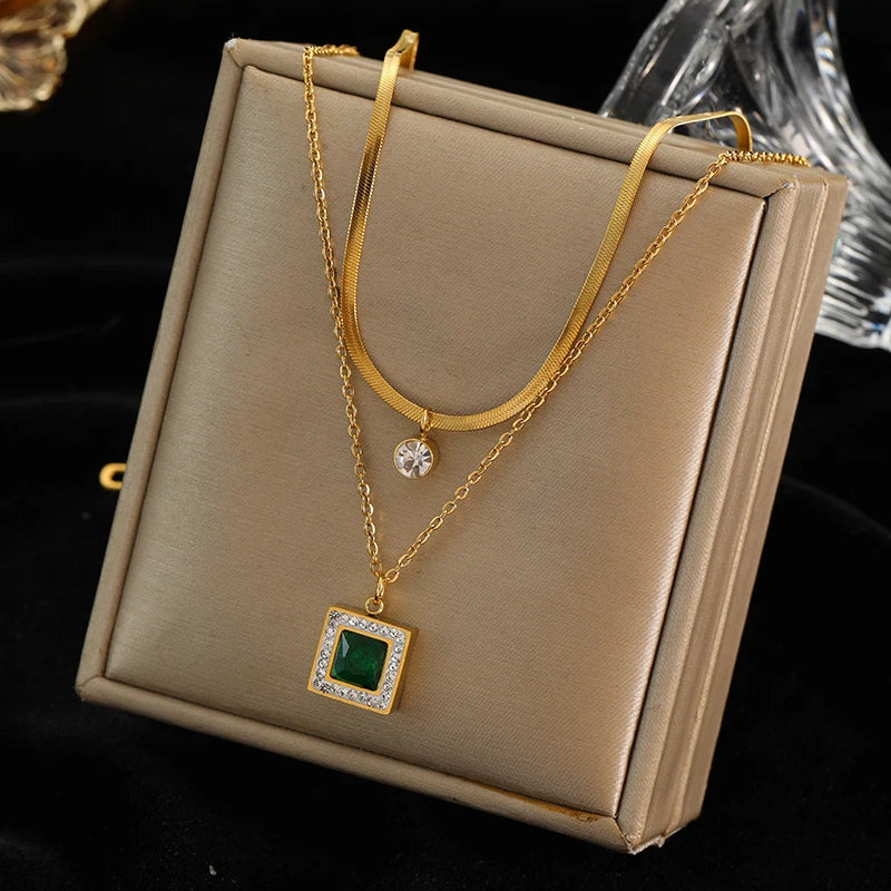 Collier ras du cou EILIECK en acier inoxydable 316L couleur or avec pendentif en perles creuses, inaltérable, idéal pour les cadeaux de fêtes.