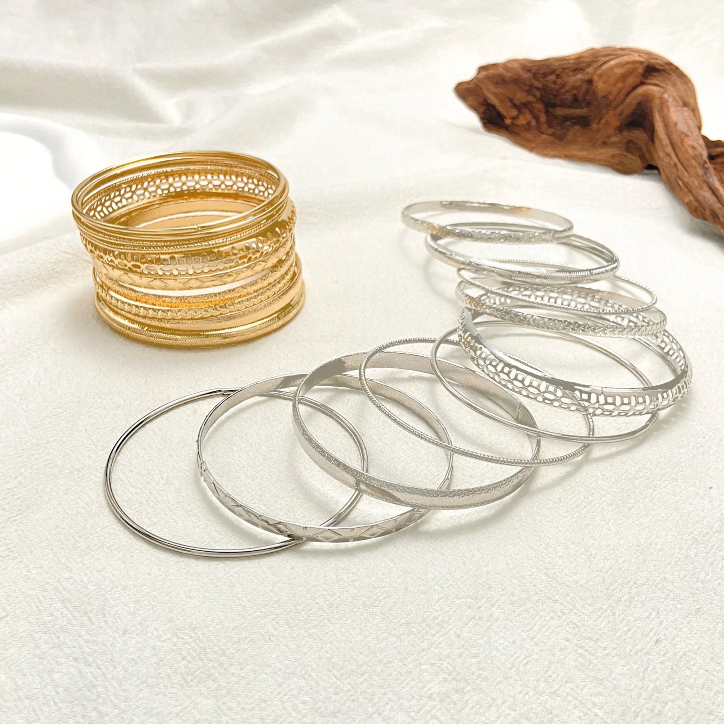 Bracelets tendance en acier inoxydable pour femmes et hommes, style torsadé, couleur or et argent, bijoux tendance streetwear gothiques, idées cadeaux.