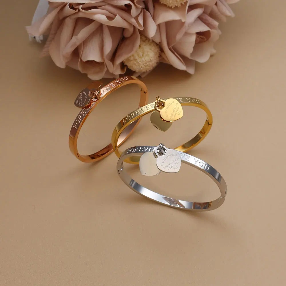 Bracelets et joncs classiques tendance en acier inoxydable doré Bracelet double cœur pêche