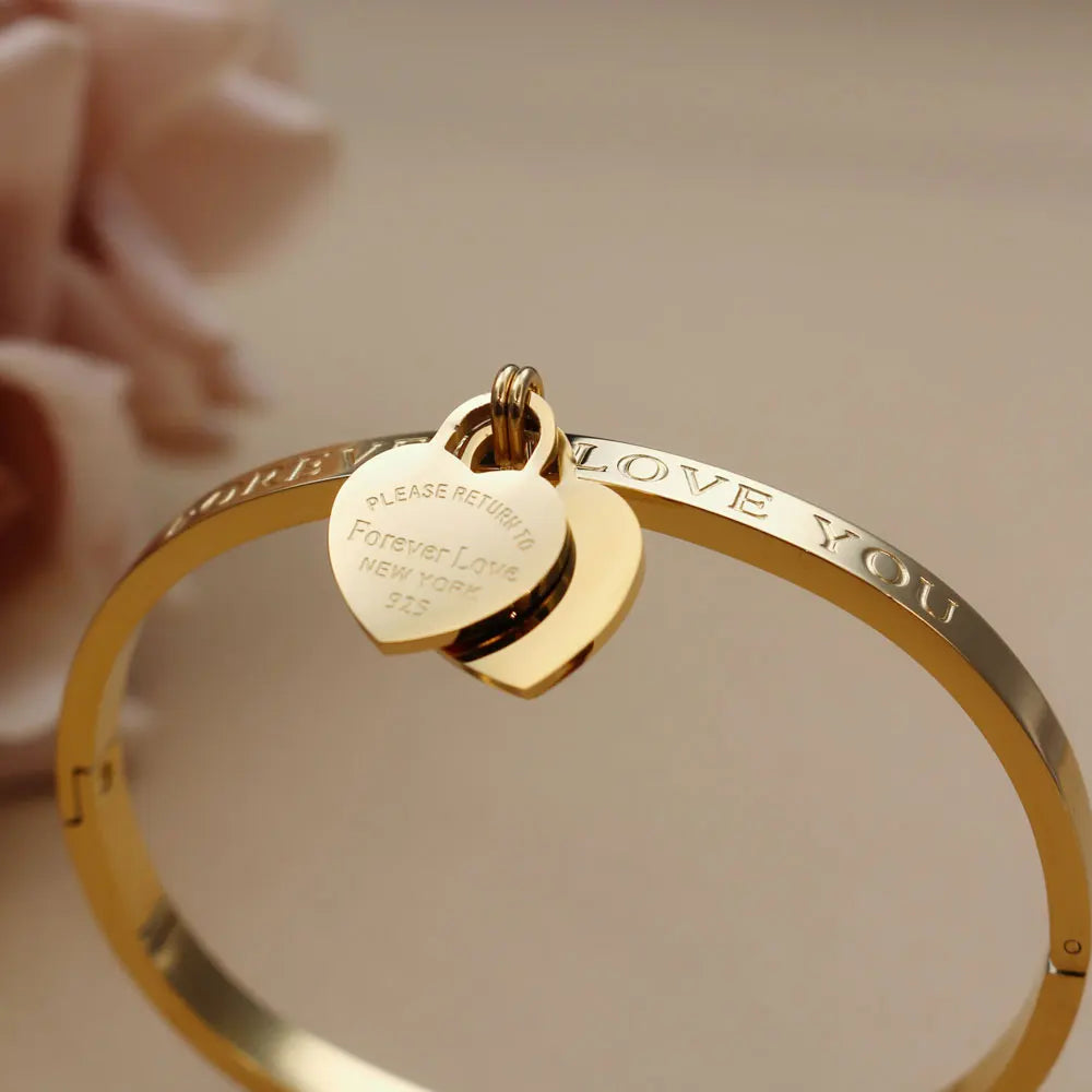 Bracelets et joncs classiques tendance en acier inoxydable doré Bracelet double cœur pêche