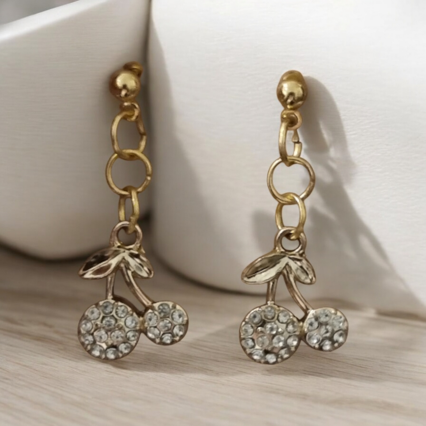 Parure en acier inoxydable a motif cerise