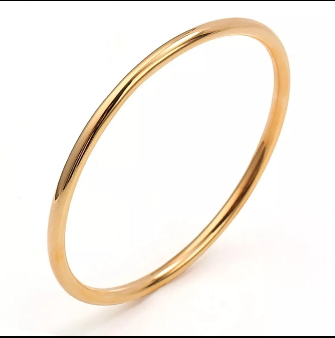 Bracelet simple et élégant en acier inoxydable