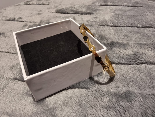 Bracelet au petit cœur